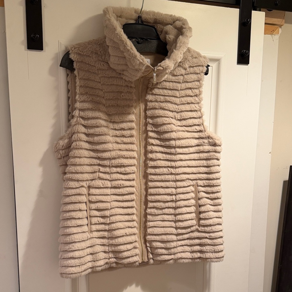 Calvin Klein Collection Beige fur Textured Vest